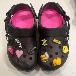Size W7/M5 Post Malone Crocs